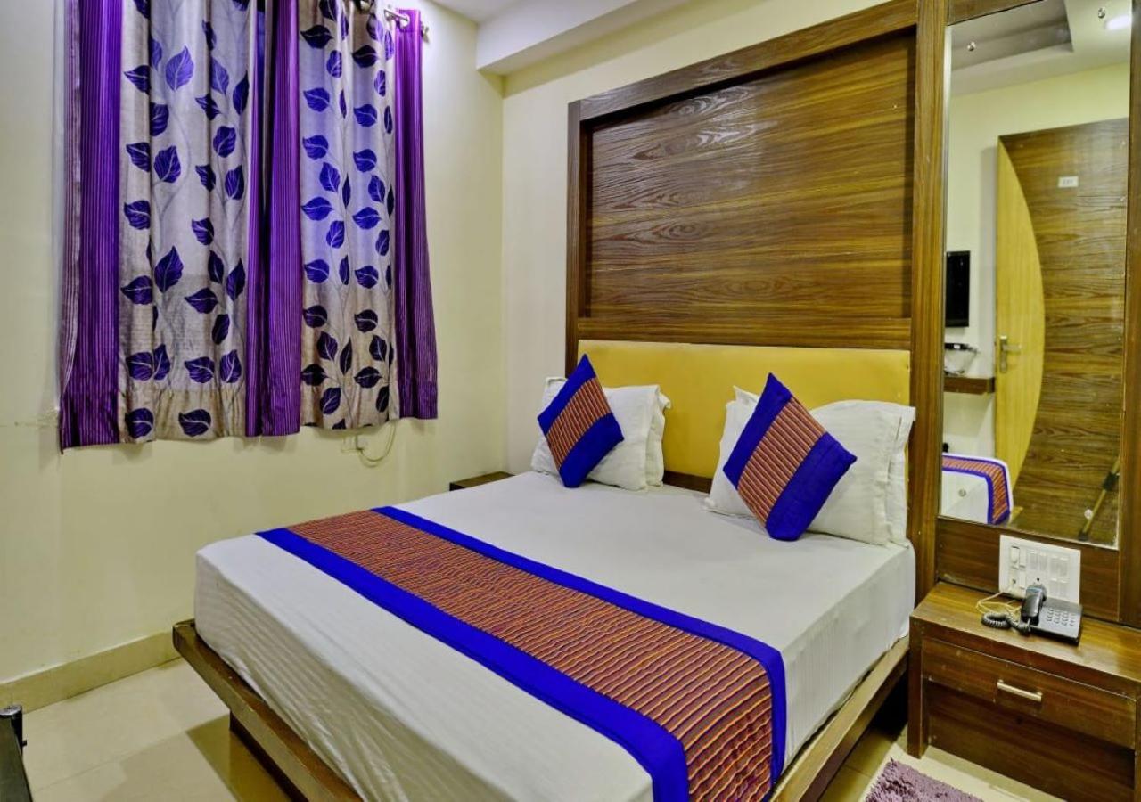 Hotel Keshew International Νέο Δελχί Εξωτερικό φωτογραφία