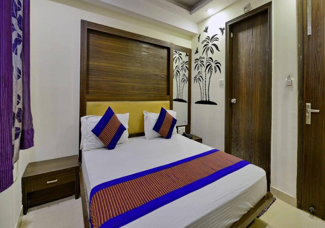 Hotel Keshew International Νέο Δελχί Εξωτερικό φωτογραφία