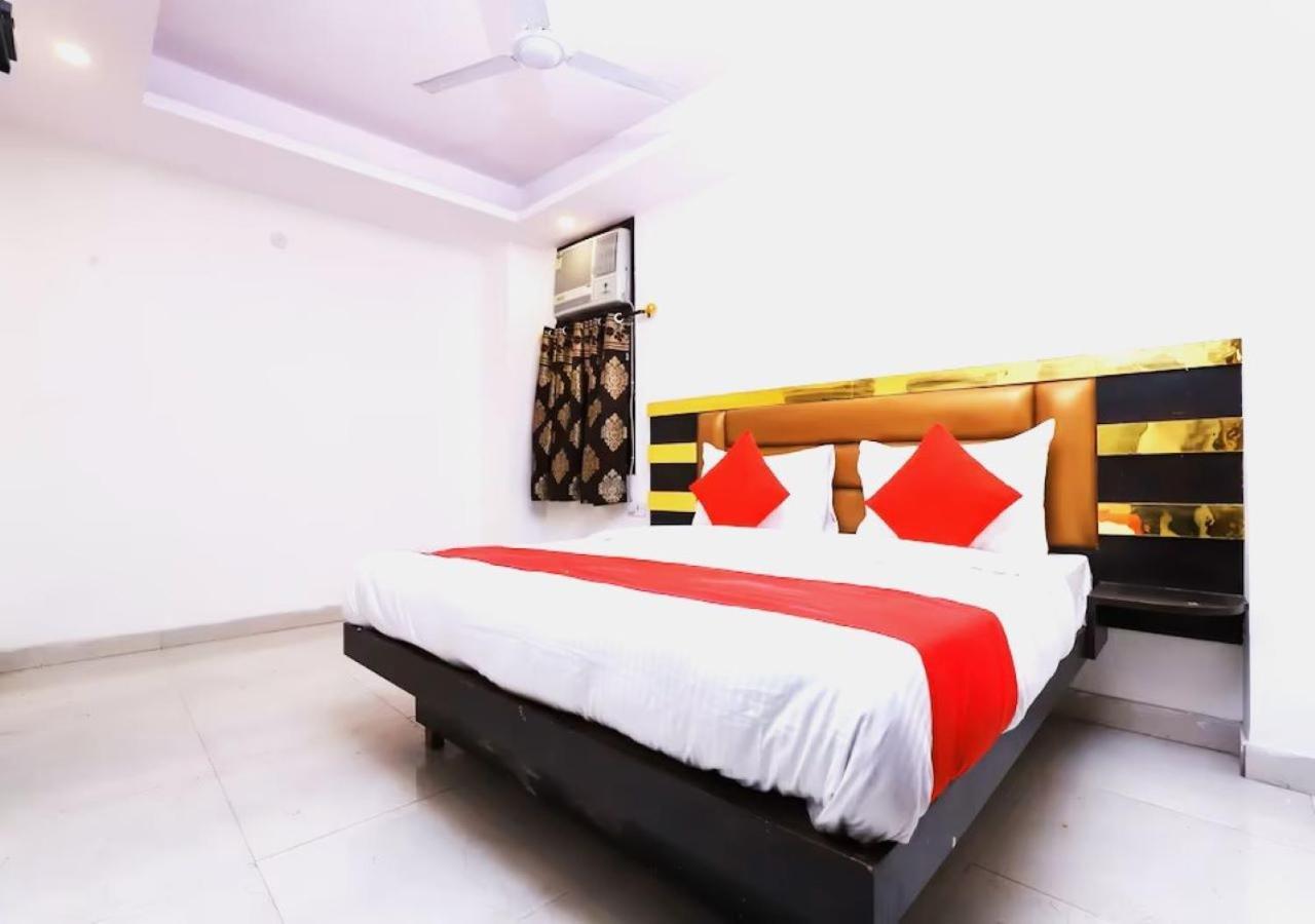Hotel Keshew International Νέο Δελχί Εξωτερικό φωτογραφία